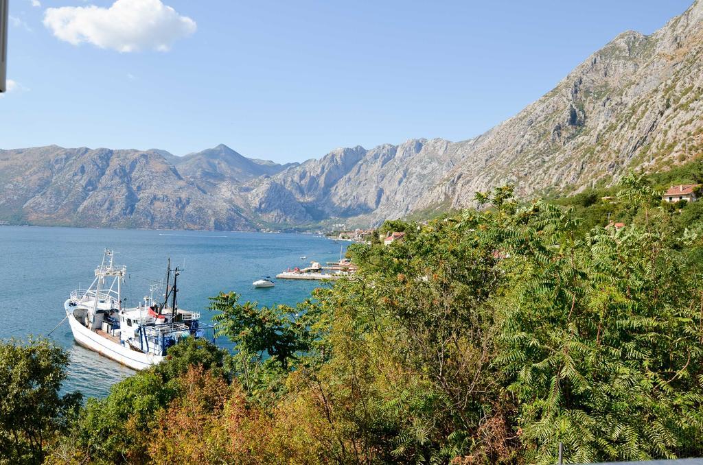 Guesthouse Grotta Di Nicola Kotor Exterior photo